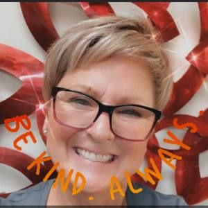 Meet your Posher, Leah